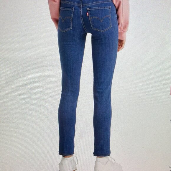 NEW. Women's Size 4 short, Levi's 711,  Distressed, Dark Wash, Hypersoft jeans. - Picture 1 of 15